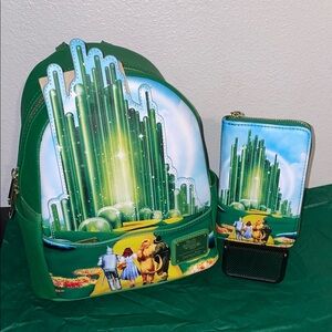 Exclusive Loungefly Wizard of Oz Emerald City GITD Mini Backpack and Wallet Set